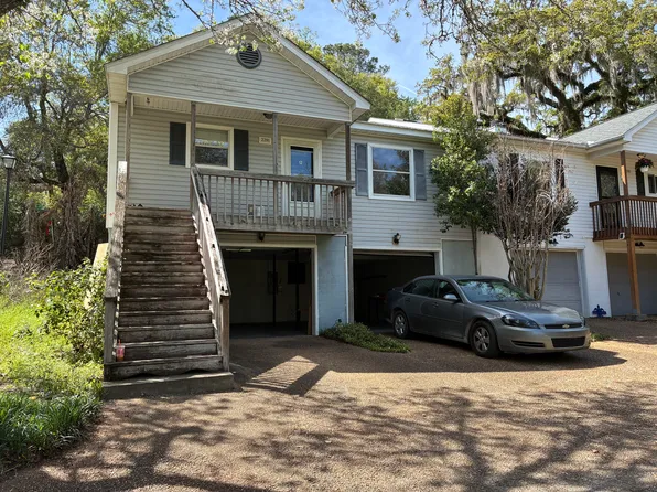 2201 Paul Russell Cir, Tallahassee, FL 32301