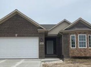 241 Potterstone Dr #45, Dundee, MI 48131