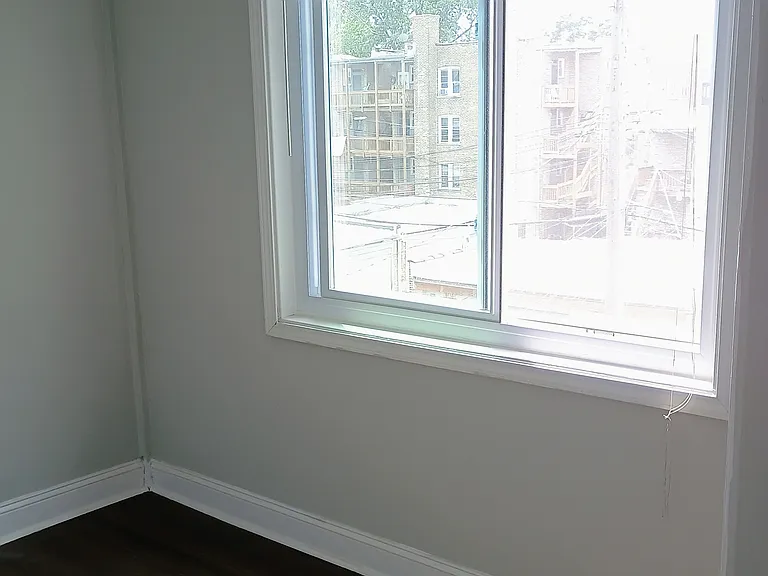 7444 N Damen Ave #3 — Photo 23
