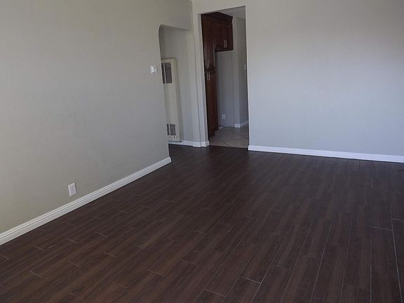 2nd image of 7851 Sorensen Ave