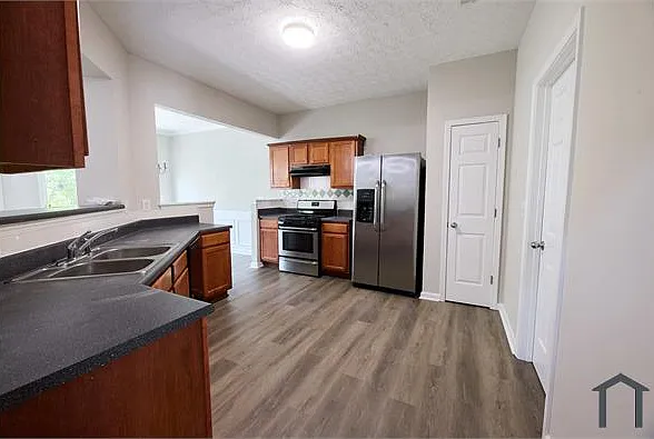 4515 Windale Dr — Photo 7