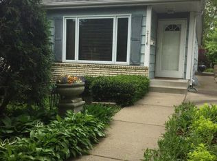2118 Grand Ave S, Minneapolis, MN 55405