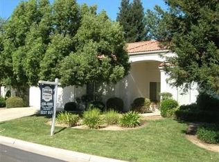 10368 N Camarillo Dr, Fresno, CA 93730