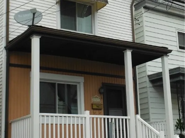 2725 Cobden St, Pittsburgh, PA 15203