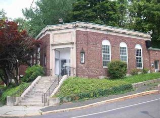 2 N Main St, Castleton On Hudson, NY 12033