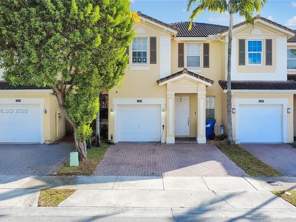 11919 SW 153rd Ct, Miami, FL 33196
