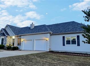 313 Deer Run Dr, Nevada, MO 64772