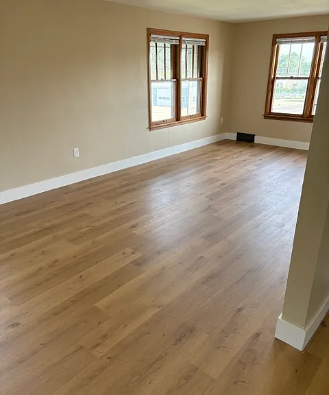 1252 S Madison St — Photo 10