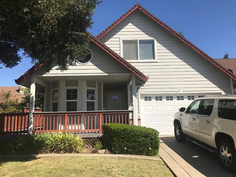 1st image of 213 K St