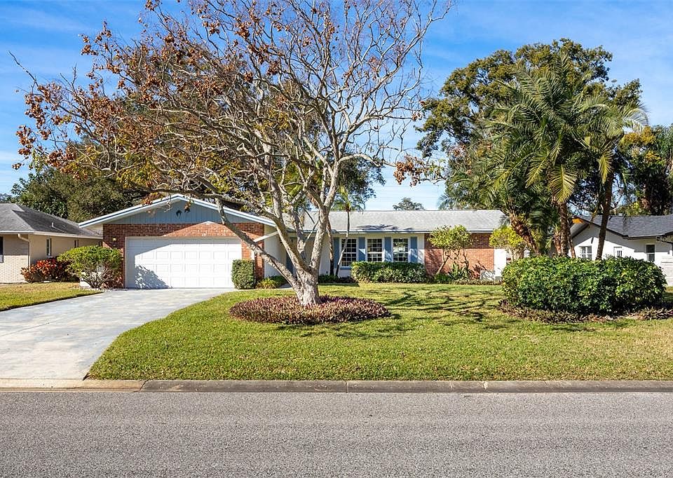 1st image of 2346 Sarazen Dr