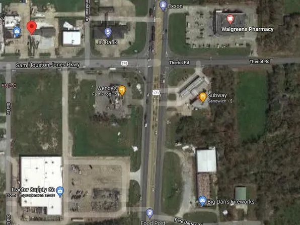179 Sam Houston Jones Pkwy, Lake Charles, LA 70611