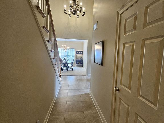 3rd image of 4111 Fairfax Ct