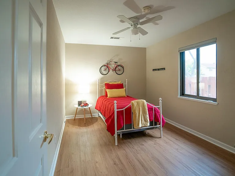 1675 Park St #1 — Photo 9