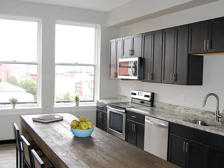 16 Norwich St #2 — Photo 11