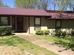 320 Hawkins St, Batesville, AR 72501