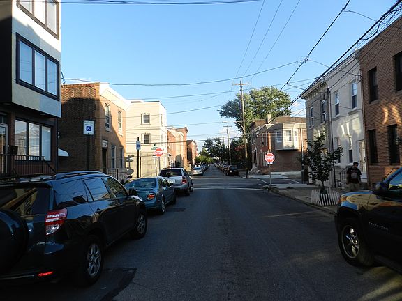 4th image of 2321 E Dauphin St #B