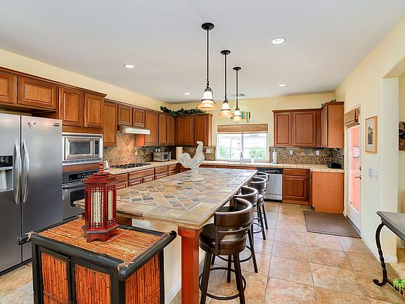 2nd image of 41420 Stafford Ct