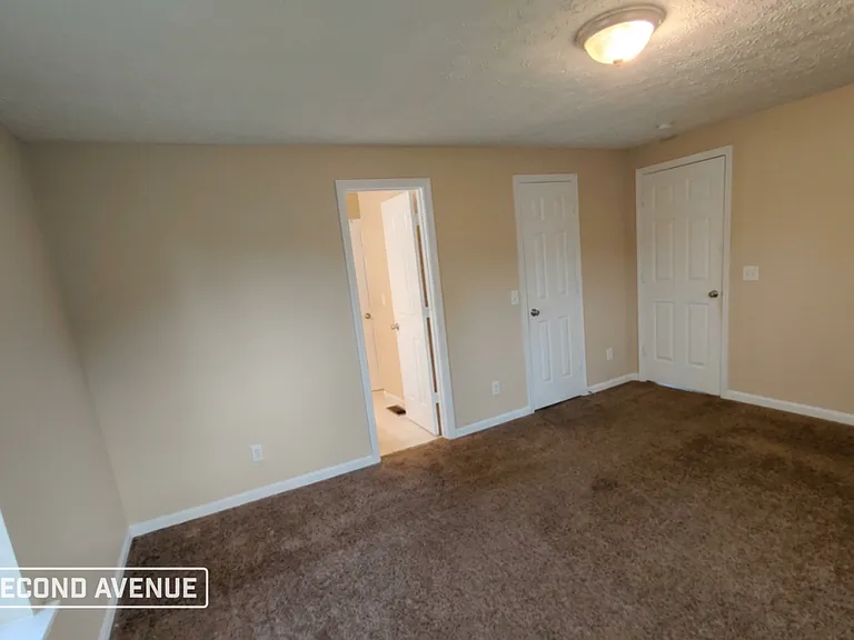 260 W Taylor St — Photo 8