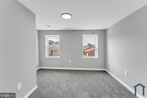 1510 E Madison St — Photo 7