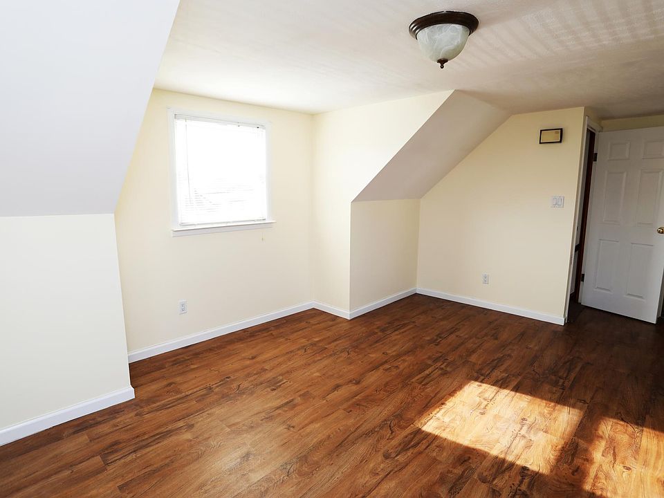 2nd image of 1326 A St #1