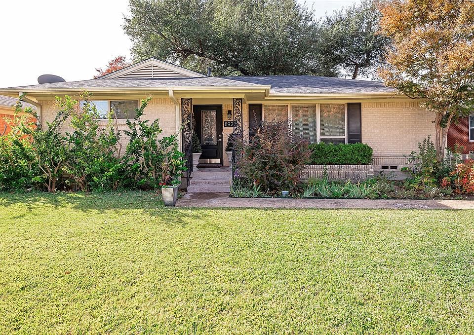 1st image of 8927 Larchwood Dr