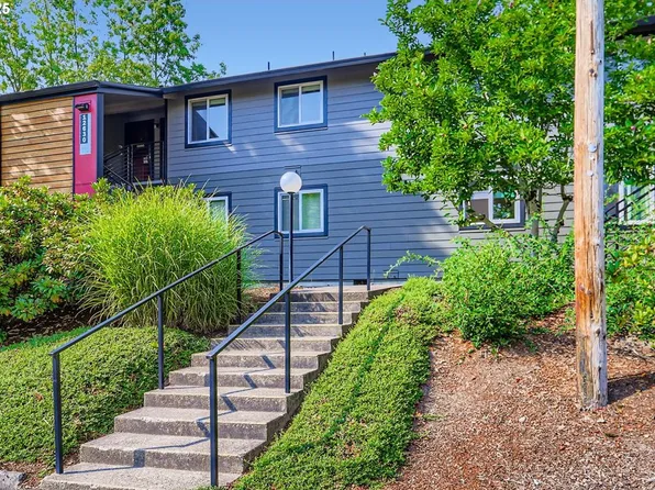 12630 NW Barnes Rd APT 2, Portland, OR 97229