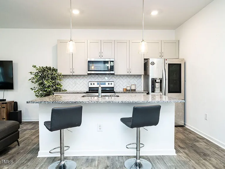 127 Boykin Ave — Photo 5