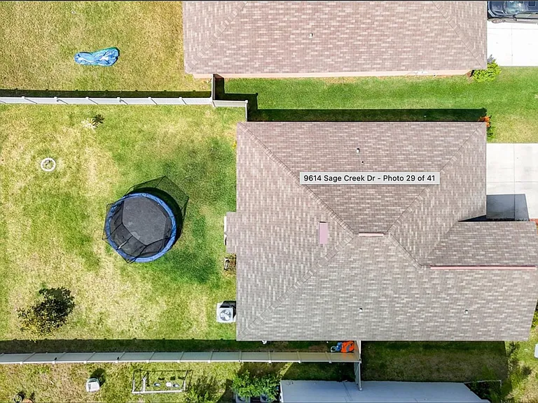 9614 Sage Creek Dr — Photo 33