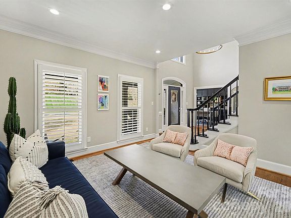 4th image of 6008 Alexa Rd