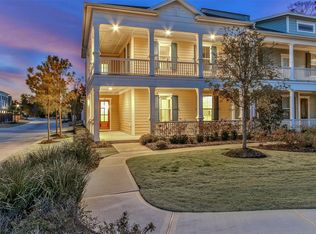 10 Dobbs View Ln, Spring, TX 77389