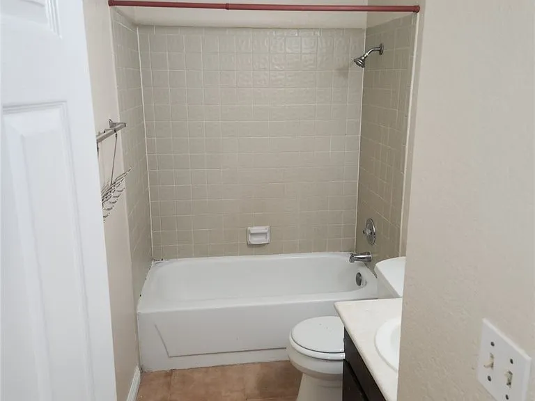 6935 Kepler Dr #D — Photo 10
