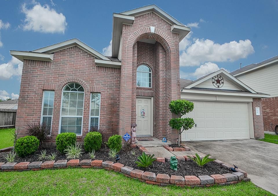 1st image of 6810 Wide Creek Dr