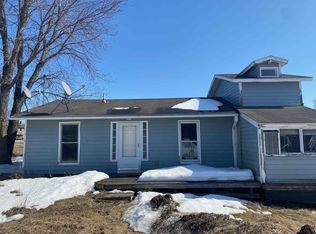 4159 Highway 136, Clinton, IA 52732