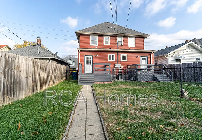 1037 E Tabor St — Photo 18