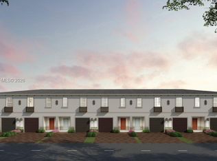 825 SW 12th St, Florida City, FL 33034