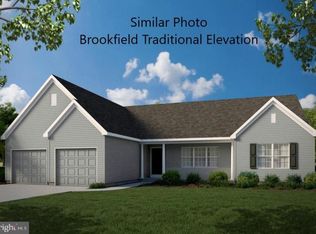 1621 Fountain Rock Dr, Dover, PA 17315