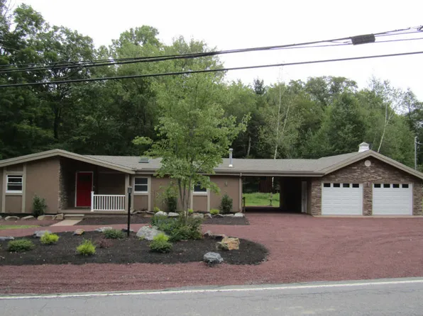 526 Westminster Rd, Wilkes Barre, PA 18702