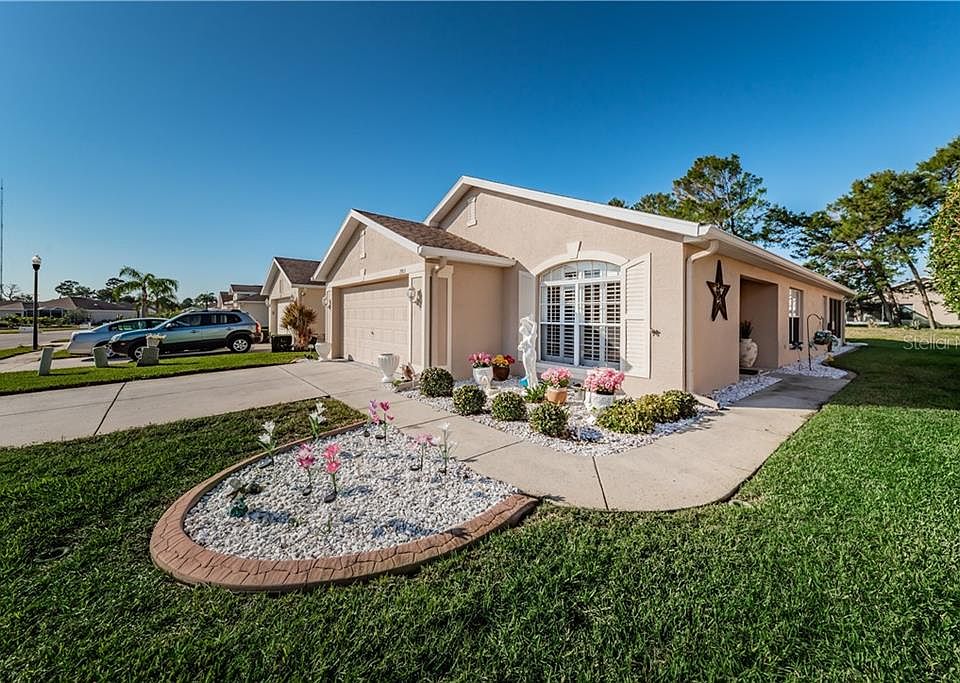 1st image of 2903 Wood Pointe Dr