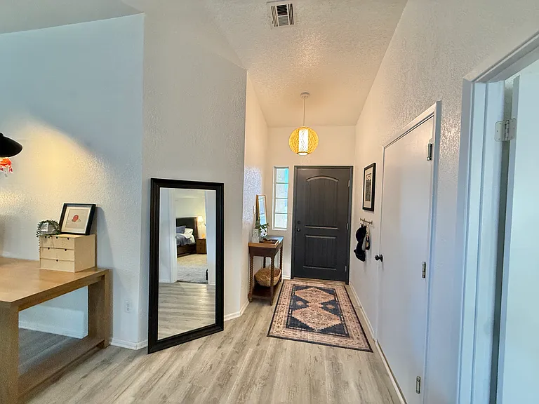 4028 S Sagebrush Ave — Photo 5