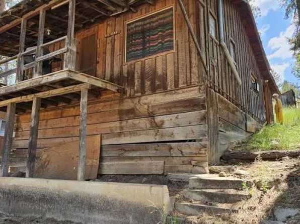 215 Wingfield St, Ruidoso, NM 88345