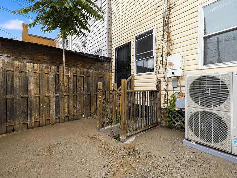 3310 Warder St NW — Photo 20