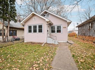 3226 Oliver Ave N, Minneapolis, MN 55412