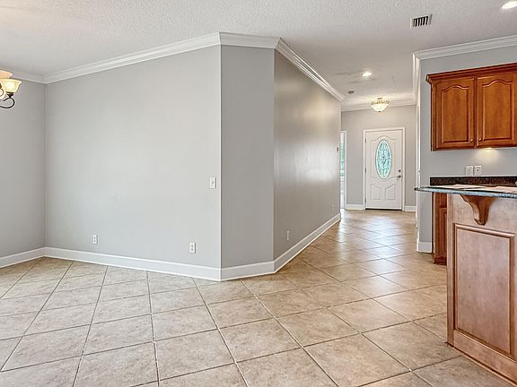 2nd image of 570 Eagle Blvd
