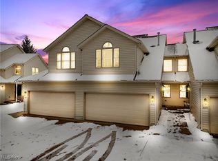 1033 Parsons Rd, Grafton, OH 44044