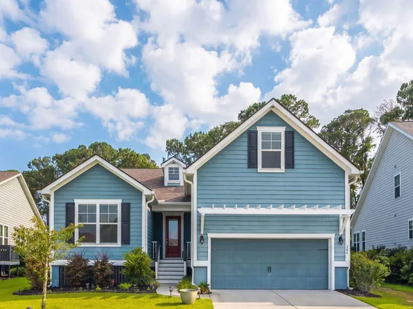 208 Red Knot Ln, Mount Pleasant, SC 29464