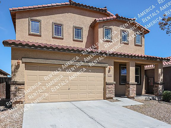 3rd image of 42592 W Palmyra Ln