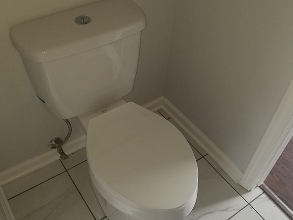 1st level half bath