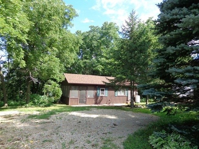 1st image of 2864 County Road F
