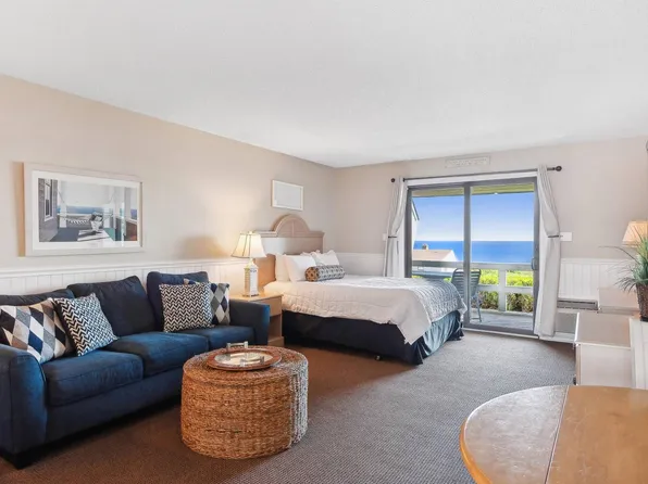 727 Old Montauk Hwy #408, Montauk, NY 11954