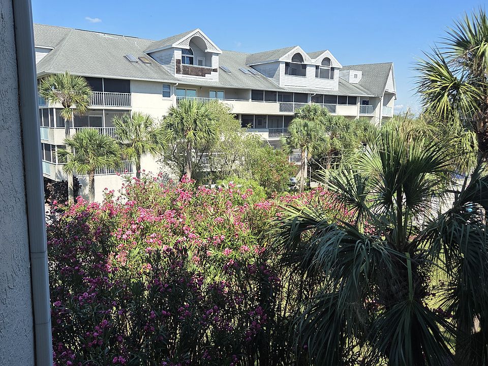 1st image of 5537 Sea Forest Dr APT 201